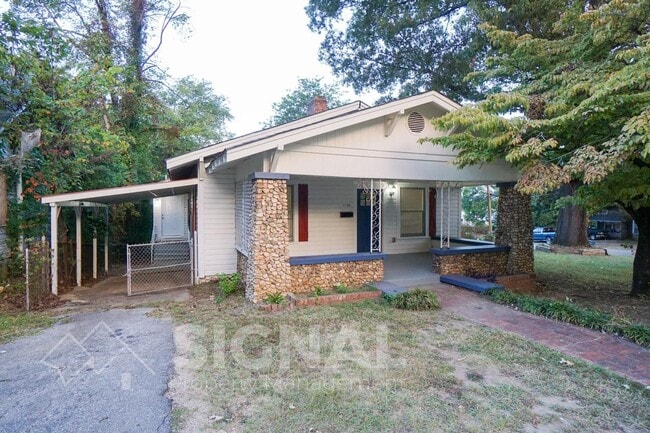 Photo - 1194 Birmingham St