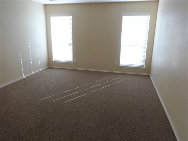 Photo - 2969 Lakeview Cir