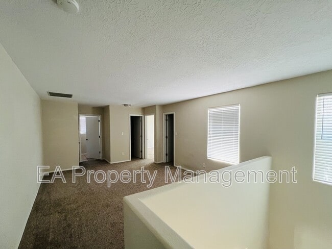 Photo - 4257 Altura Mesa Ln NE