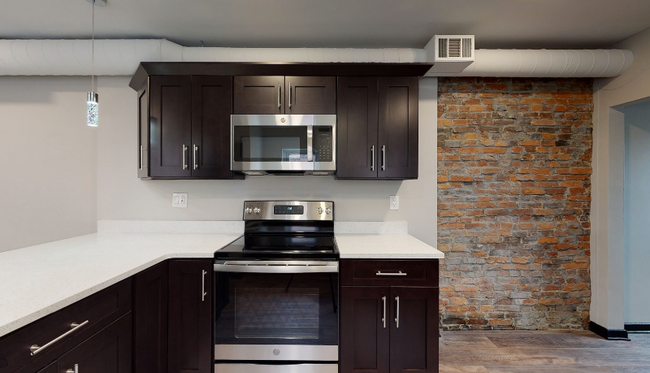 Photo - 1819 E Carson St Unit 200