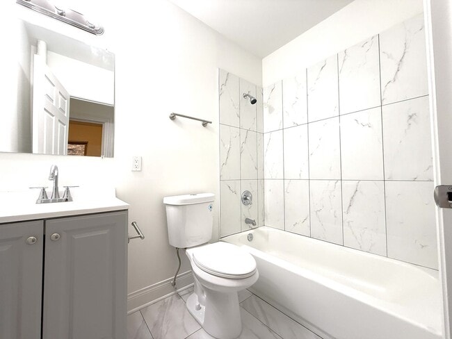 Photo - Stowell Avenue Apartments