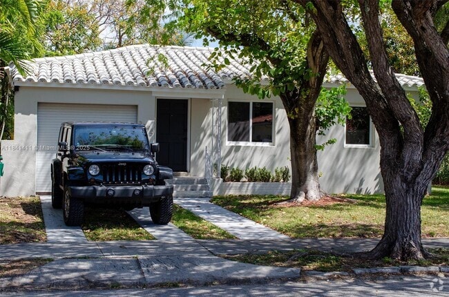 Building Photo - 2375 SW 21st Ter Rental