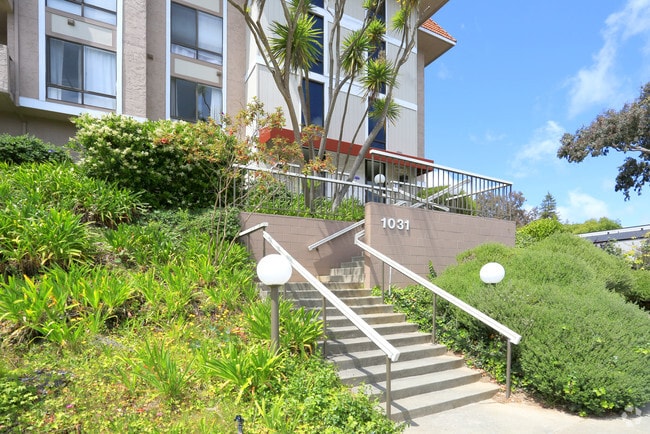 Photo - Cherry Avenue Villas