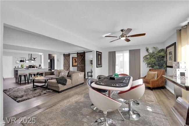 Photo - A Must See!! 5 bedroom 3.5 Bathroom home i...