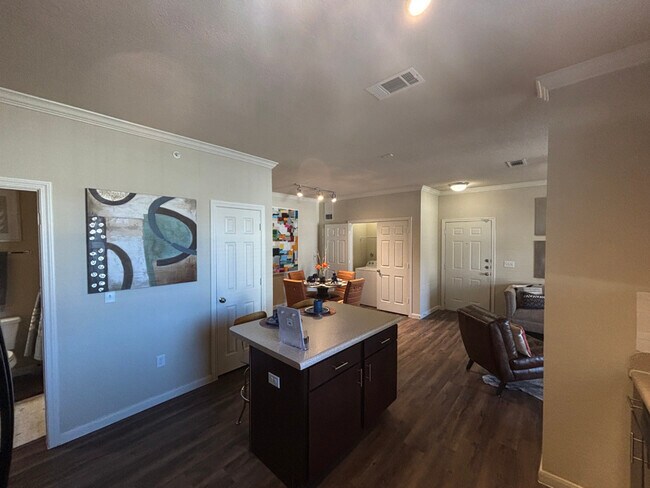 Photo - 1811 Medical Pkwy Apartment Unit a2