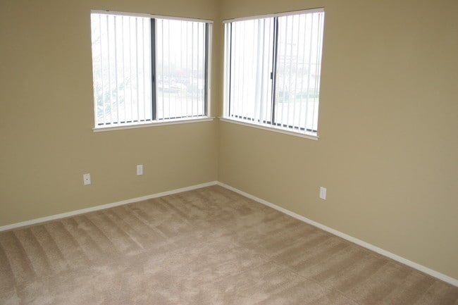Sierra Ridge Apartments