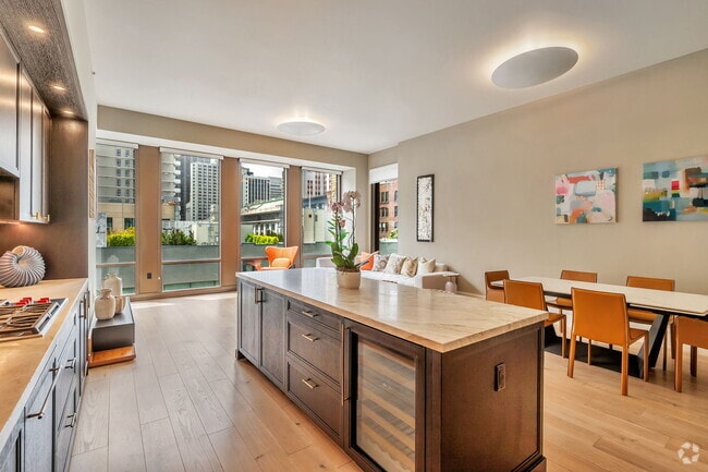 Building Photo - 288 Pacific Ave Unit 4E Rental