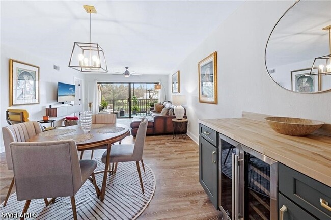 Photo - 700 Valley Stream Dr Unit 202