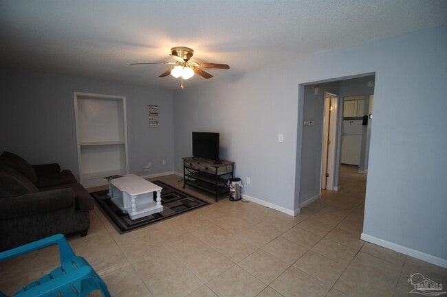 Photo - 950 Coronado Dr