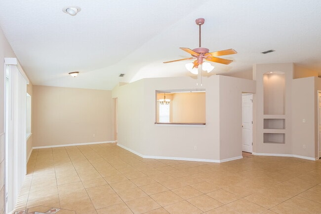 Photo - 644 Southern Lily Dr