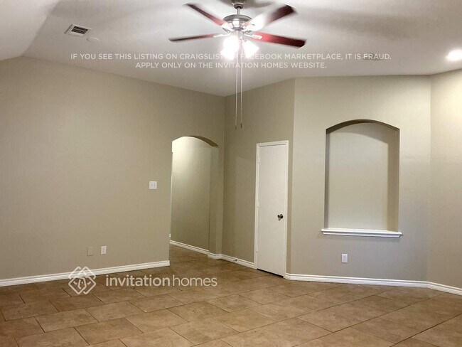 Photo - 501 Tumbleweed Dr