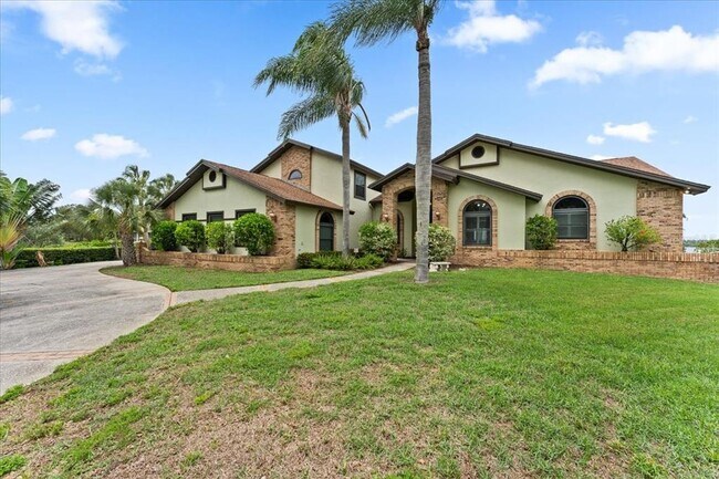 1589 Mary Ln