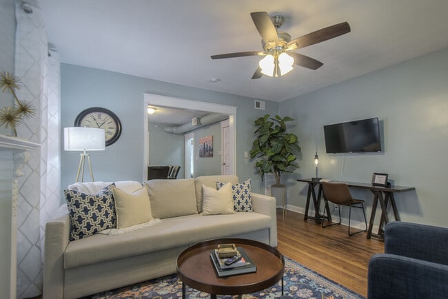 Photo - 2541 Cherry St