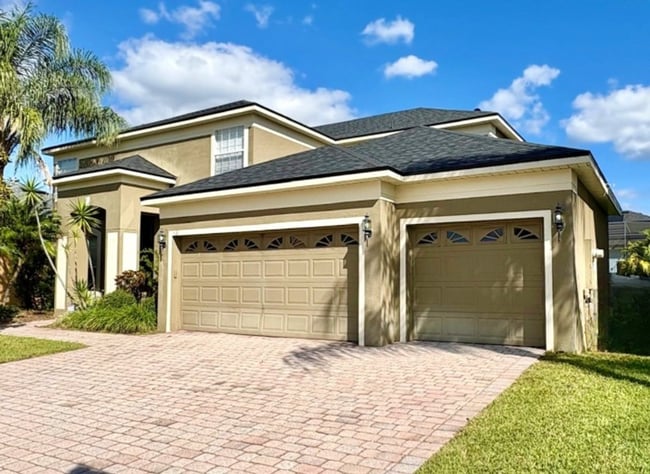 Photo - Available NOW! Stunning 5-Bedroom Home in Gated Avalon Lakes Community