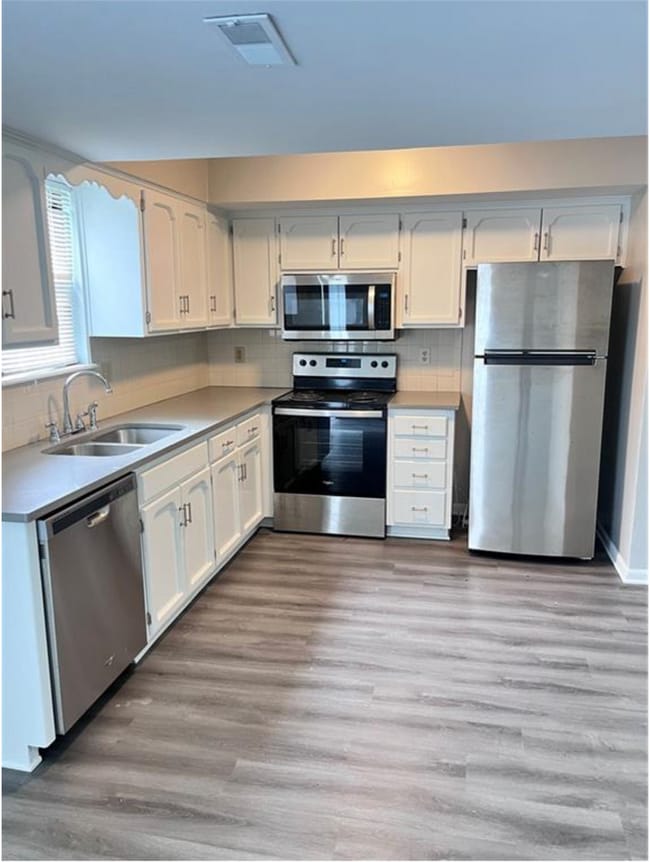 Photo - 421-421 Spring Ave Unidad 419 Spring Avenue