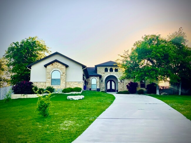 Photo - 1007 Vista View Ct House