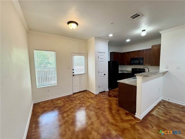 Photo - 91 Plaza Dr