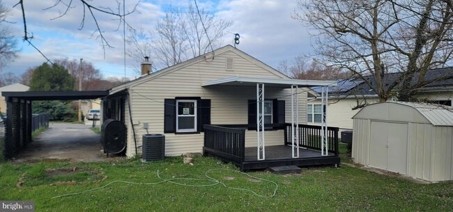 Photo - 419 Bethune Dr