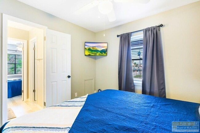 Photo - 113 W Sunny Isle Dr Unit 2