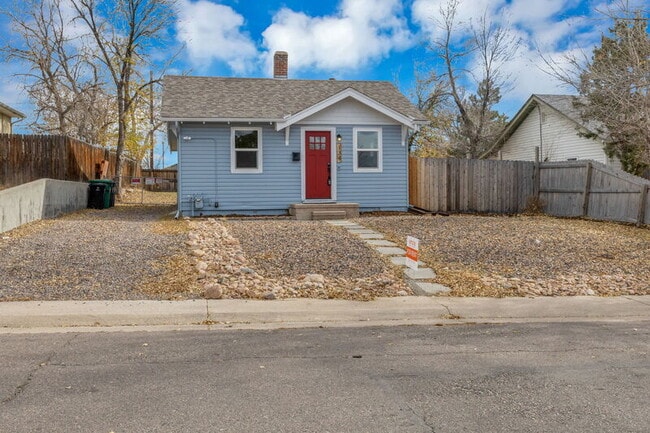 Building Photo - 134 S Quitman St