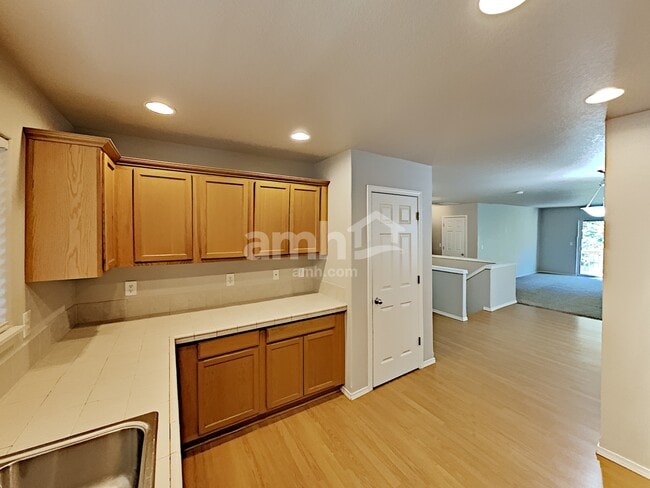 Photo - 38679 Dubarko Rd