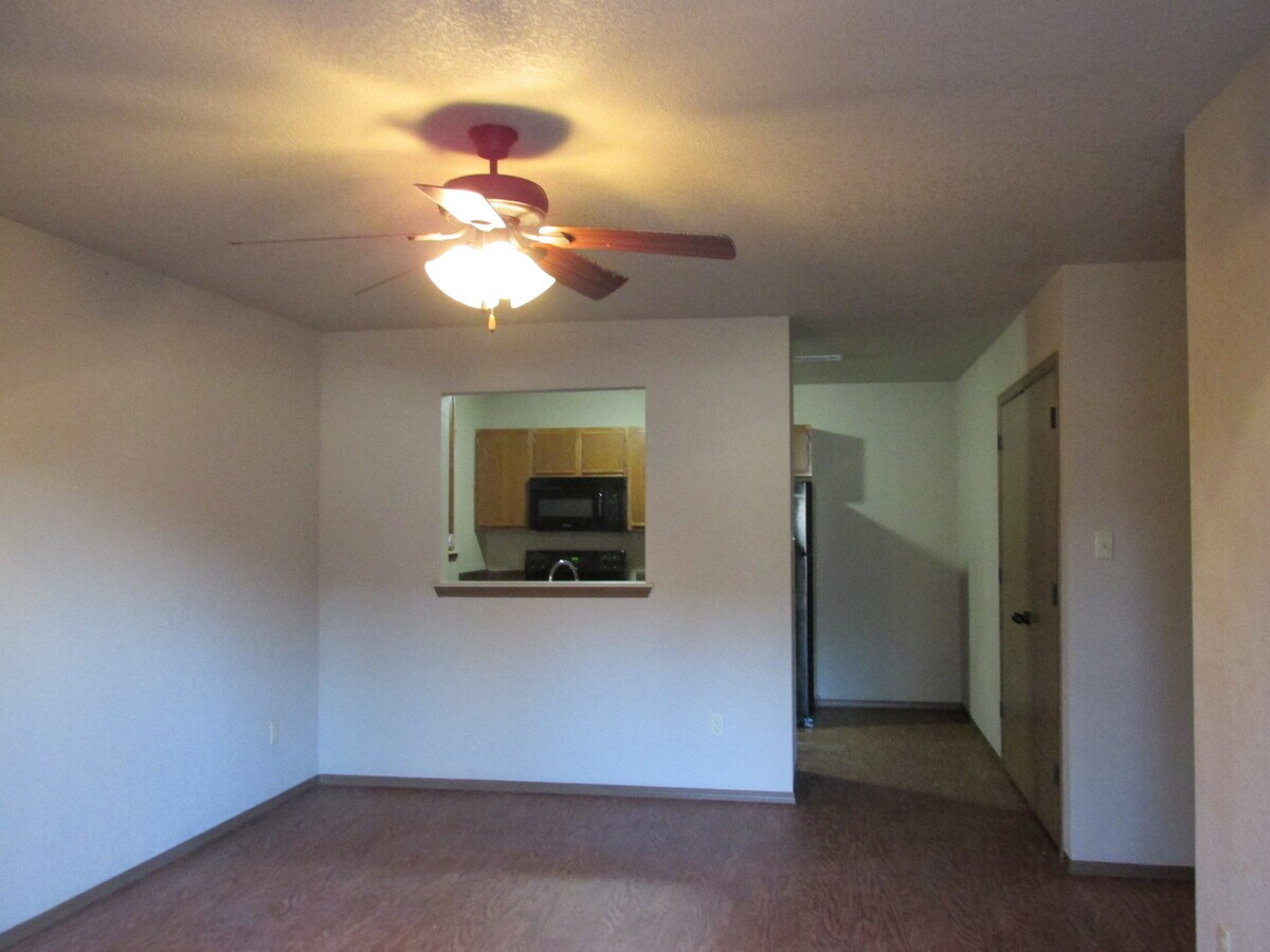 Photo - LJM-1805 Lexington (A-B) Unidad A