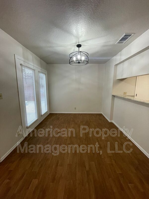 Photo - 13137 E 44th St