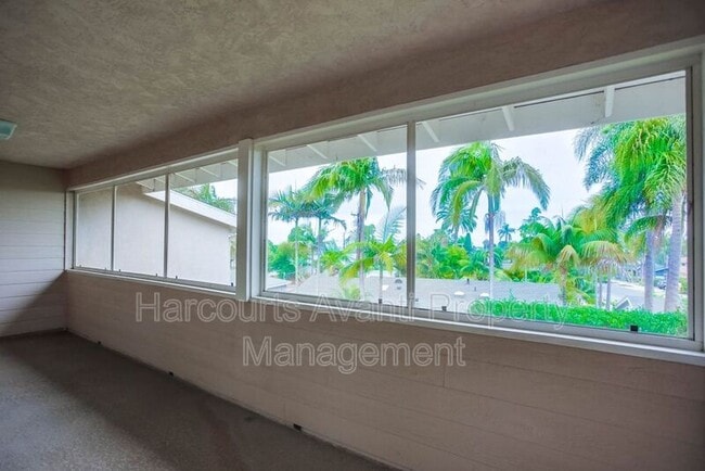 Photo - 1844 Dora Dr