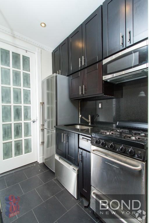 Building Photo - 20 Prince St Unit 17 Rental