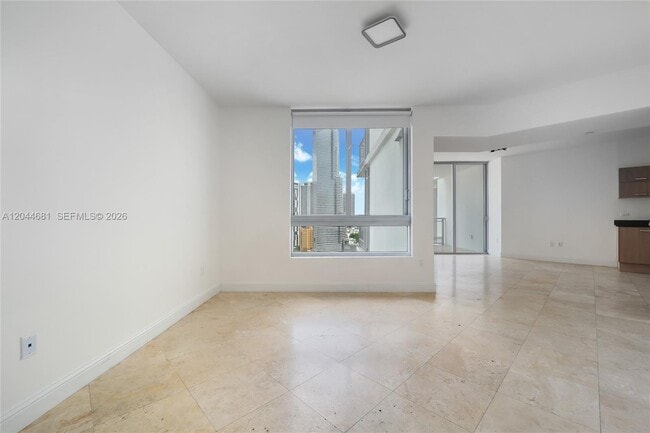 Photo - 350 S Miami Ave Unidad 2411