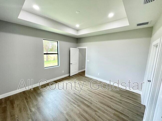 Photo - 12039 Tetzel Ave Condo