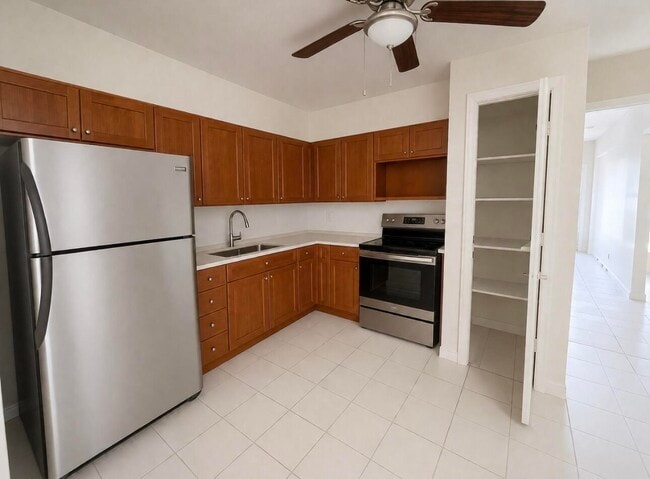Photo - 5725 NW 14th St