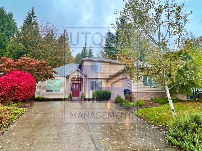 Building Photo - SANDY STUNNER!! LARGE HOME LOADED WITH CHARM!