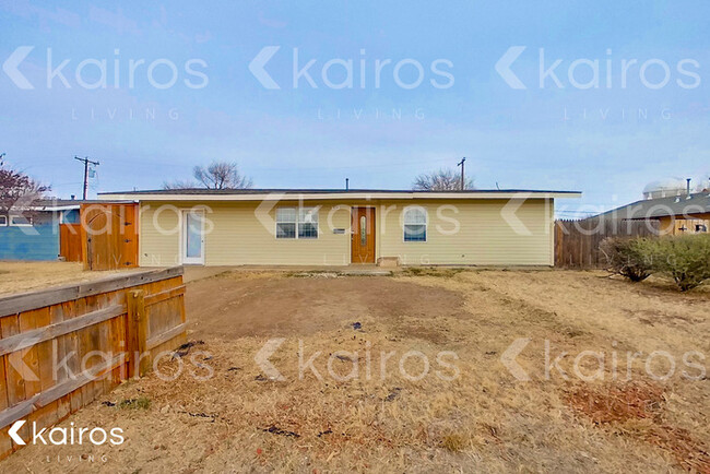 Building Photo - 1124 W Terry Rd Rental