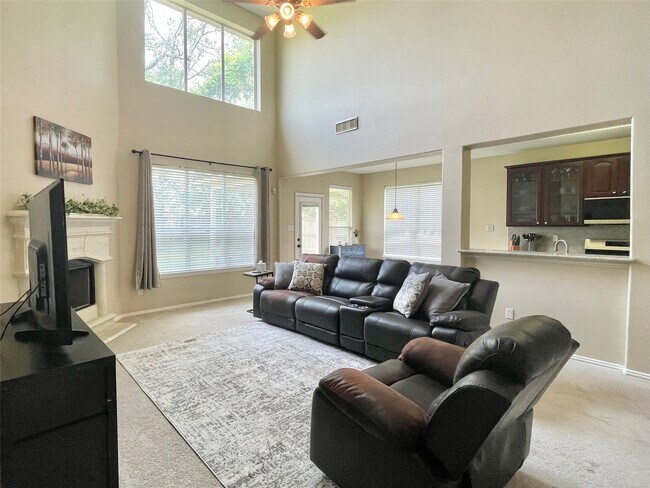 Photo - 33010 Greenfield Forest Dr