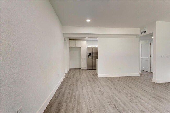 Photo - 5039 Avery Rd