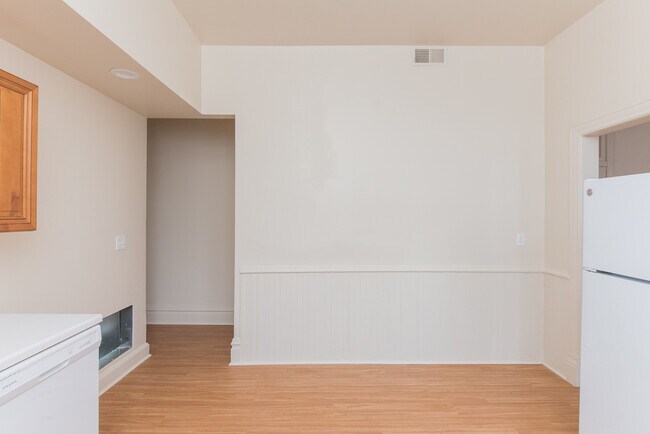 Photo - 1401 W Huron St Unidad 4