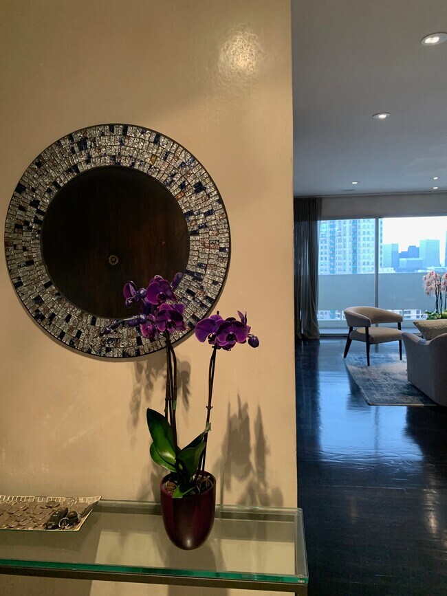 10701 Wilshire Blvd Unit Wilshire Condo