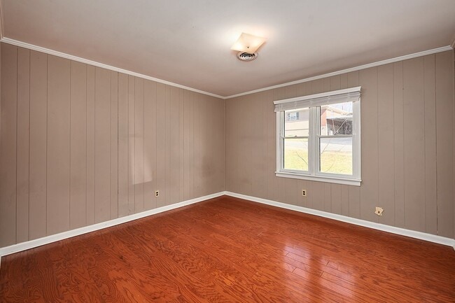 Photo - Coming Soon: 2BR, 1 BA duplex in Greenbrier (upstairs/ main floor unit) Unit A