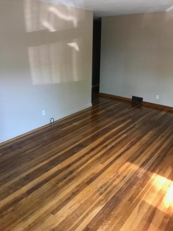 Photo - 434 Garrett St