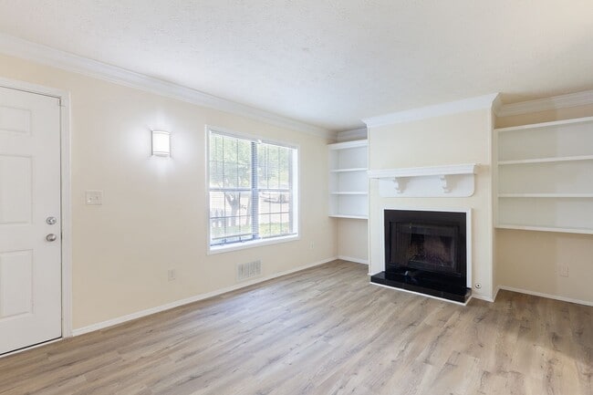 3109 Destin Cir