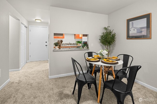 Photo - 8911 Holly Dr Unit 210