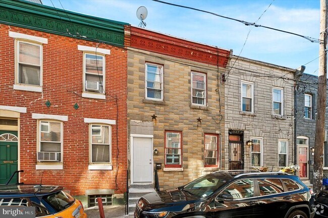 Building Photo - 1936 Gerritt St Rental