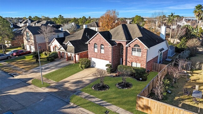 Photo - 2202 Drake Falls Dr