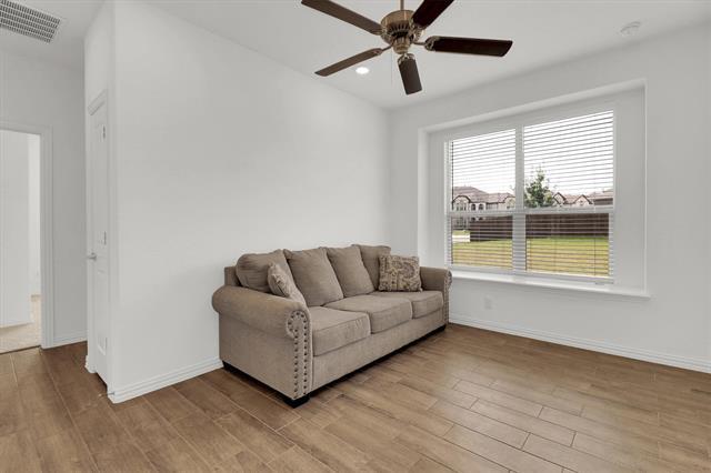 Photo - 1828 Roadrunner Dr