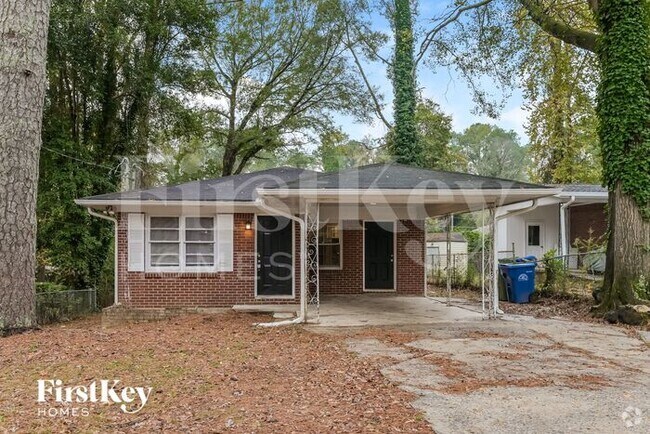 Building Photo - 1962 Pine Oak Dr SW Rental