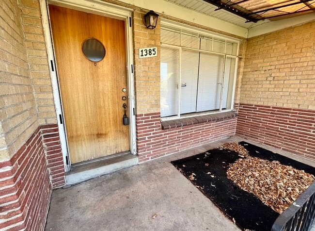 Photo - 1385 Otis St