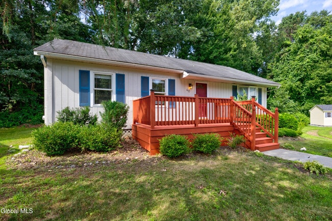 Building Photo - 40 Pheasant Ct