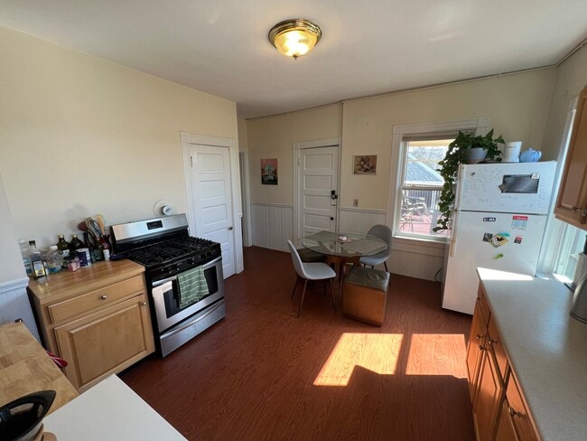 Photo - 51 Ibbetson St Unit 3