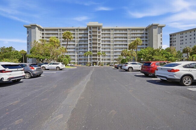 Building Photo - 4015 W Palm Aire Dr Unit 10